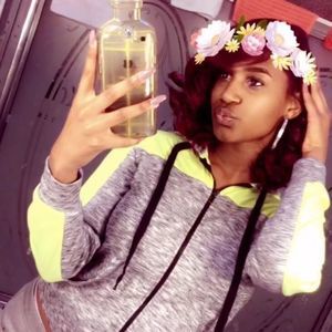 Meet your Posher, Dior